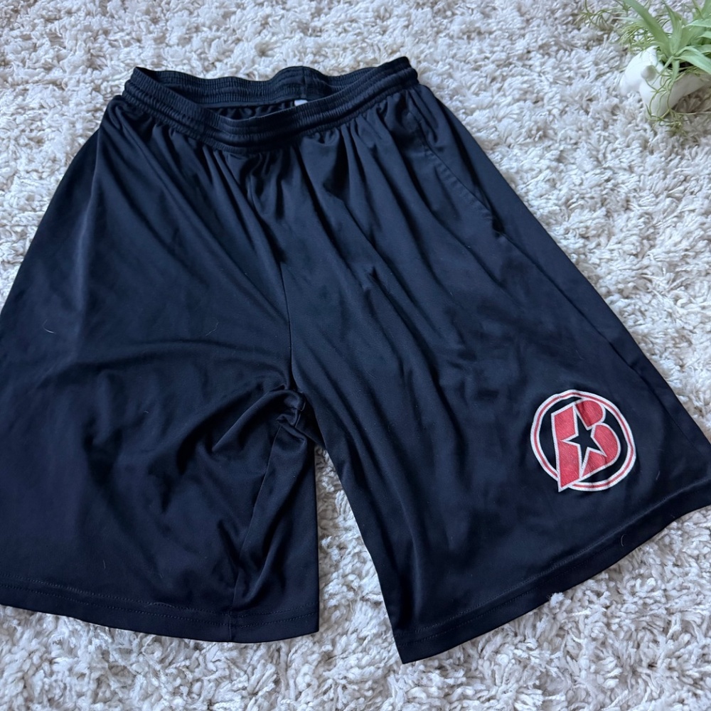 Comfortable Black sportek men’s basketball, long, comfy Athletic Shorts with Red - Picture 4 of 6